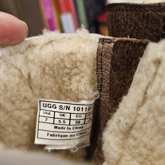 Ugg Brown Leather Moto Boots. Size 7. - Picture 7 of 14